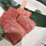 精肉卸問屋直営焼肉店 牛次郎 - 