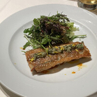 ヌガ - 前菜
                    ・和歌山県産　鮎のパータフィロ包み焼き