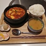 Yakuzen Hinabe Tsukuzen Koufuku - 尽膳口福　麻婆豆腐ランチ　¥780(税込)