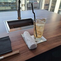 焼肉うしごろ 銀座店 - ジンジャーエールとおしぼりです。
