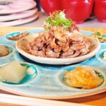 Shokutakudou - 一汁八菜定食（1,300円）