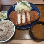 Tonkatsu ma mezon zowandashithiten - 