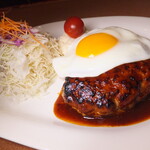 [Lunch and dinner/ takeaway] Hamburg Steak with fried egg