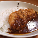 [Lunch and dinner/ takeaway] Pork cutlet curry