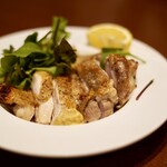 ピッツェリア レオーネ - 大山鶏の石窯焼き