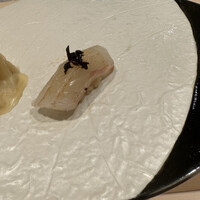 すし尽誠 - 忘れたけど上の塩昆布うまかった