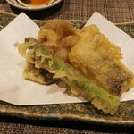 すし源 - 県産アスパラ、舞茸、真鱈の天婦羅