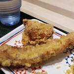 はなまるうどん - ゲソ天・唐揚げ。