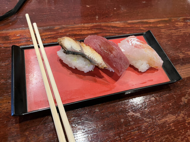 おしゅし お寿司をニ皿』by karau : 浜町 - 淀屋橋/寿司 | 食べログ