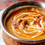 AMBIKA Indo Asian Dining&Bar - チキンカレー
