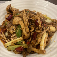 上海料理 四季陸氏厨房 - 