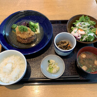 春秋ユラリ 恵比寿 - 