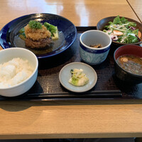 春秋ユラリ 恵比寿 - 