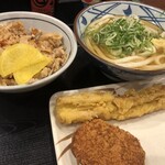 丸亀製麺 - 