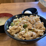 伝説のすた丼屋 - 