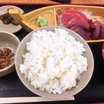 Kanta Soba - 三点盛り
                        680円安！うま！