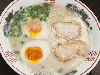 Nagahama Ramen Shou - トロットロの黄味が美味しい味玉入り『味玉ラーメン』