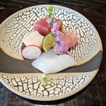209444588 - 本鮪・金目・平貝・白イカ