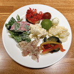 YY grill - 野菜の前菜