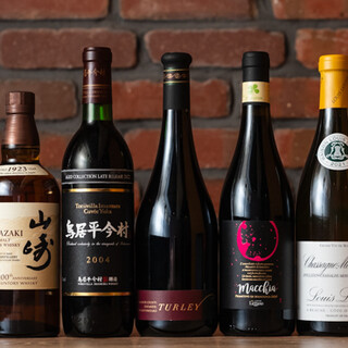 Drinks are also available! Carefully selected wines and whiskeys that go well with Wagyu beef...