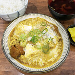 Katsudon Yoshibei - かつ煮定食