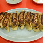 ギョウザ　450円