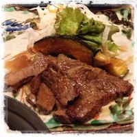 和食處　雲海 - 今日のランチは、牛肉ヒレステーキ定食。
                  10%OFFで、990円。(^^)