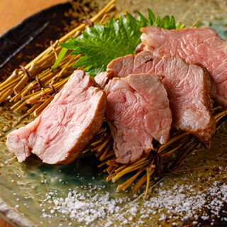 串だけじゃない！至極の居酒屋メニューもご堪能ください★