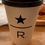 スターバックス リザーブ(R)ストア 銀座マロニエ通り  - 