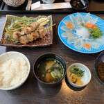 日本料理 雲海 - 大山どり焼き鳥(しお)、白雪ひらめ薄造り