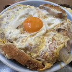 千秋庵 - 猪豚カツ丼