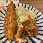 Tonkatsu Odayasu - 鯵と鱧のフライ定食