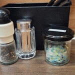 中華そば さわ - 卓上