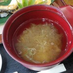 Shimmeien - 寿司ランチのお味噌汁