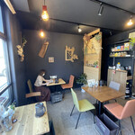 Peena Curry - 店内もオシャレです