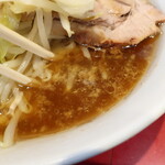 ラーメン二郎 - スープ