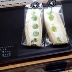 Miyai Shiseikaten - サンドは買わずクリームだけ買いました(美味しかった)