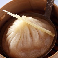 汁たっぷり小龍包≪三個≫