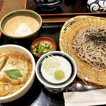 そじ坊 - かつ丼ざる定食＋大根おろしトッピング