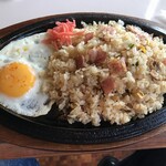 コーヒーハウス 三番館 - ベーコンピラフ（900円）