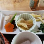 Himeno Soba Yukarian - 山菜のおかず