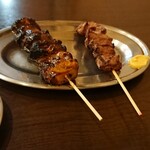 もつ焼き 本ちゃん - あぶらタレと塩串焼き