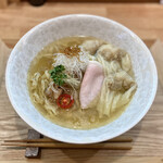 小麦そば 池 - 雲呑塩そば 手揉み麺