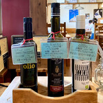 スガッチィー - 塩フォカッチャに使用可能な3種のオリーブオイル