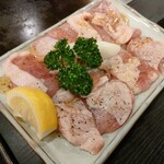 もんじゃ 風月  - 地鶏の塩焼き