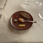 マダム・トキ - 