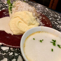 Jose Luis - リトルジェムレタスのサラダ　濃厚なカニ味噌クリーム、ソパデアホ、ニンニクスープ