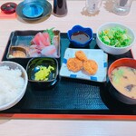 Sapporo Eki Kitaguchi Sakaba Meshi To Junmai - 