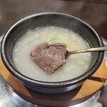 韓国料理 ハモニ食堂 - ソルロンタン