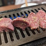 焼肉ホルモン 新井屋 - 